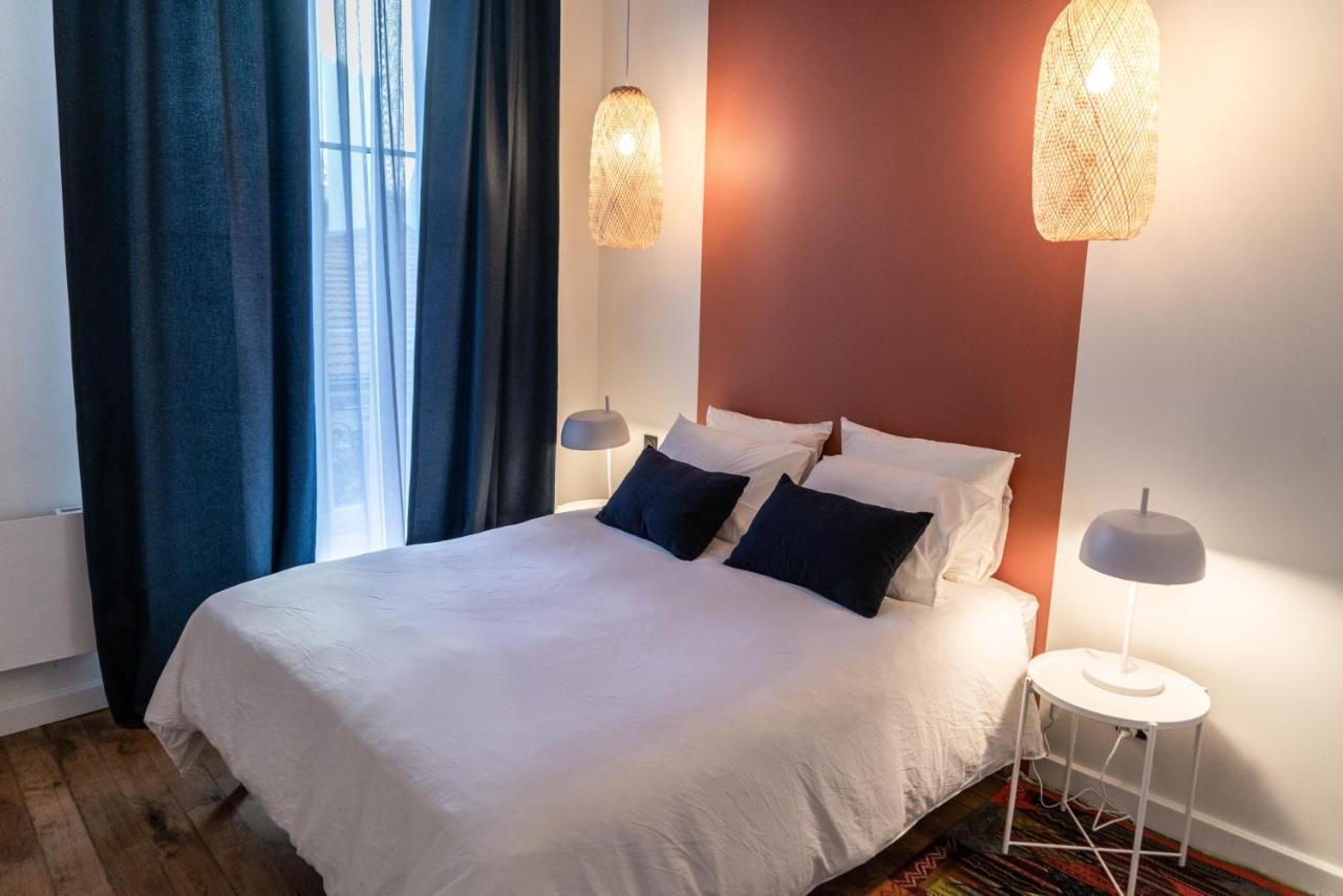Beige Hospitalite - Coco - Hypercentre-2Chambres-Parking-Zen سانت إتيان المظهر الخارجي الصورة