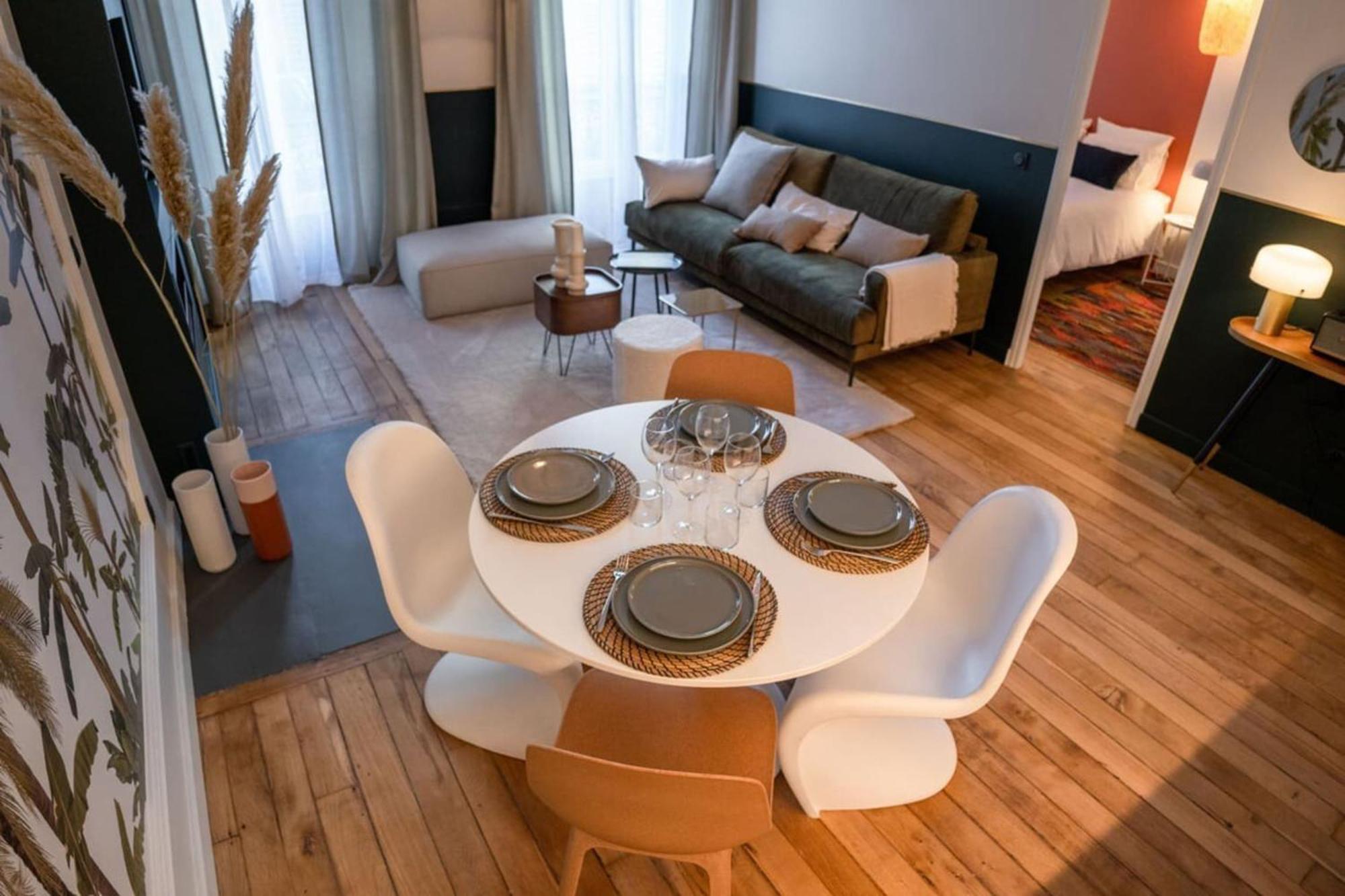 Beige Hospitalite - Coco - Hypercentre-2Chambres-Parking-Zen سانت إتيان المظهر الخارجي الصورة
