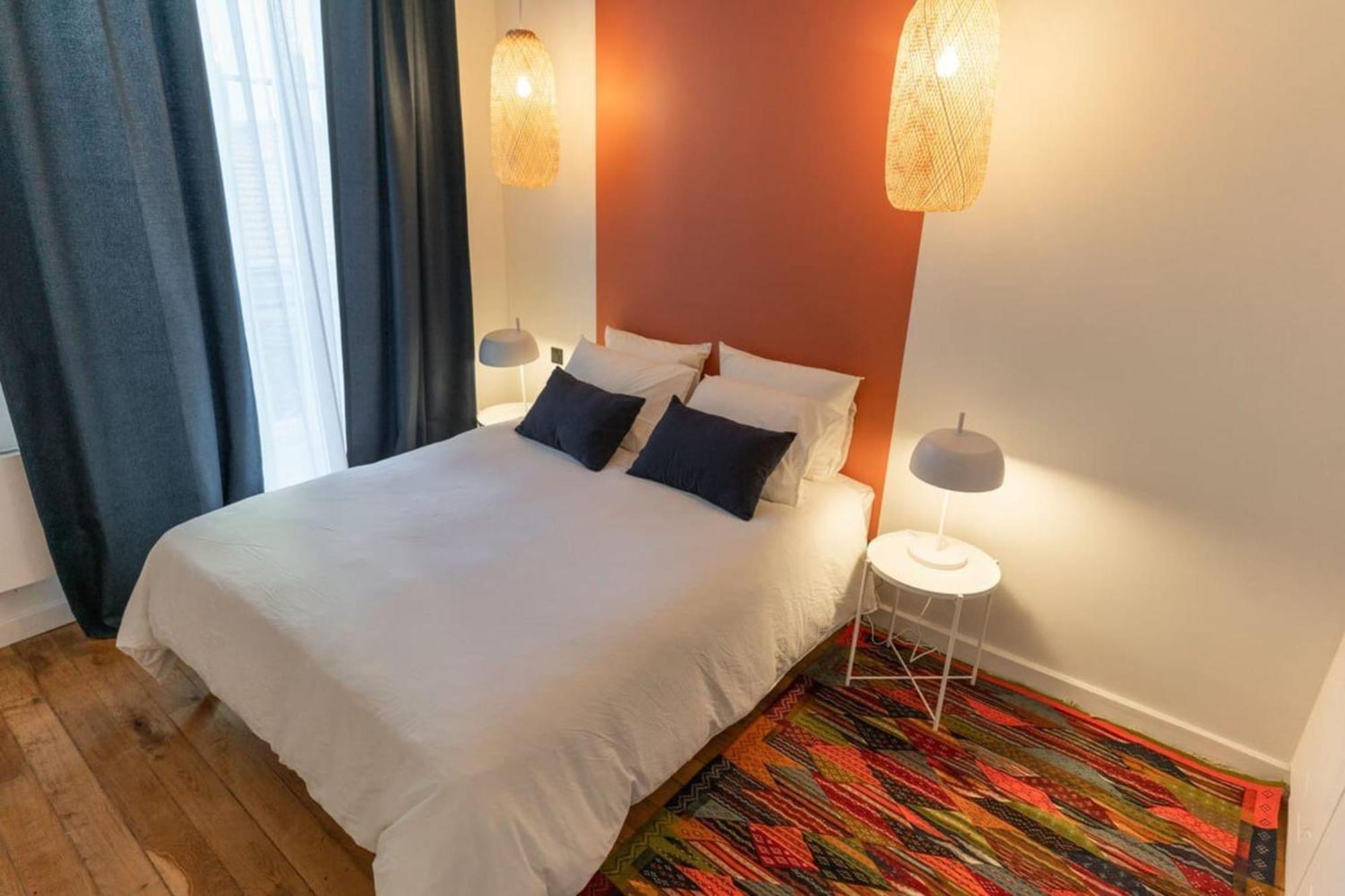 Beige Hospitalite - Coco - Hypercentre-2Chambres-Parking-Zen سانت إتيان المظهر الخارجي الصورة